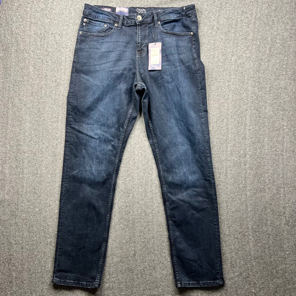 Chaps Jeans Mens 32x32 Blue Fits 34x32 Slim Straight Fit Empire Freedom NWT